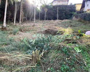 Ótimo terreno na Velha em loteamento alto padrão alto padrão, a 700 metros do Fórum. 610m2