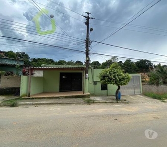 VENDA - 4 Casas e 1 Loja em Austin - Nova Iguaçu