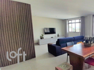 Apartamento à venda em Buritis com 140 m², 4 quartos, 1 suíte, 3 vagas