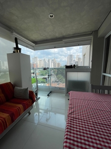 Apartamento à venda em Campo Belo com 58 m², 2 quartos, 1 suíte, 1 vaga