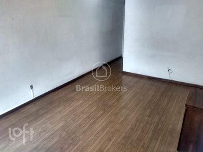 Apartamento à venda em Tijuca com 74 m², 3 quartos, 1 vaga