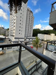 Apartamento com 2 Quartos e 2 banheiros à Venda, 70 m² por R$ 420.000