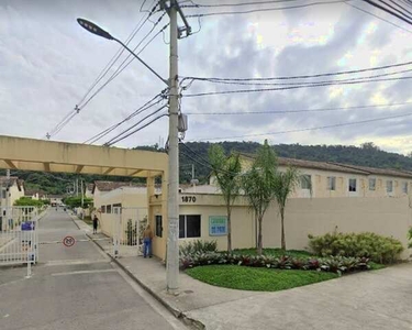 Apartamento para venda possui 44 metros quadrados com 5 quartos em Santa Cruz - Rio de Jan