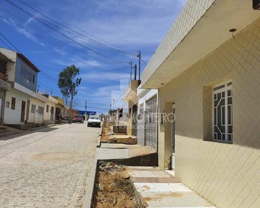 Casa com 2 dormitórios à venda, Eucalipto, PESQUEIRA - PE