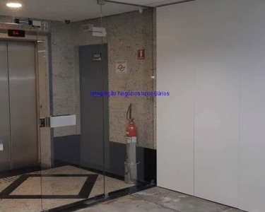 Conjunto Comercial 245.25m², 02 banheiros e 05 vagas na garagem. Condomínio com recepção