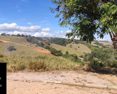 Vendo Terreno no bairro Arcozelo em Paty do Alferes - RJ