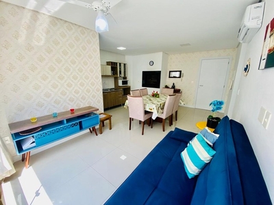 Apartamento para venda possui 62 metros quadrados com 2 quartos em Navegantes - Capão da C