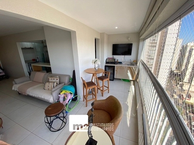 Apartamento, venda, 88 metros quadrados com 3 quartos uma suíte em Jardim Goiás - Goiânia