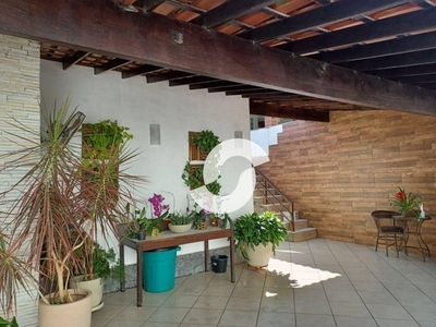 Casa com 5 dormitórios à venda, 350 m² por R$ 800.000,00 - Sape - Niterói/RJ