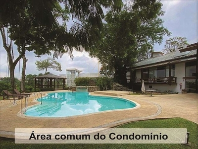 Casa de Condomínio em Bosque do Vianna - Cotia, SP