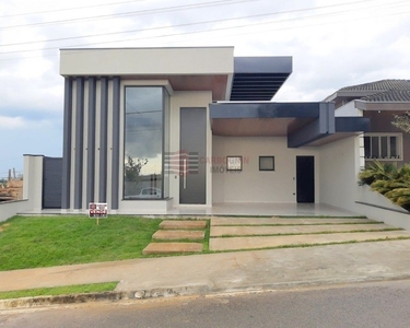 Casa em condomínio a Venda no Terras do Vale no Bairro do Grama em Caçapava