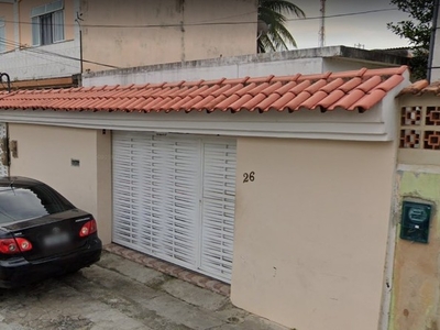 Casa, sala, 2 quartos, área de serviço, banheiro ,cozinha, 1 vaga. SANTISSIMO.