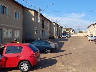 Vendo apartamento - Residencial mcastro III - Chácaras Benvinda - Valparaíso de Goiás -
G