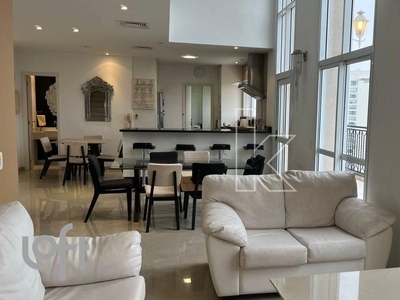 Apartamento à venda em Moema Pássaros com 167 m², 2 quartos, 2 suítes, 3 vagas