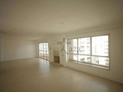 Apartamento - jardim paulista - 3 dormitórios - 195m².