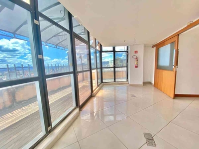 Andar para alugar no bairro Centro, 155m²