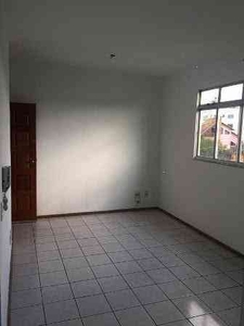 Apartamento com 3 quartos à venda no bairro Heliópolis, 70m²