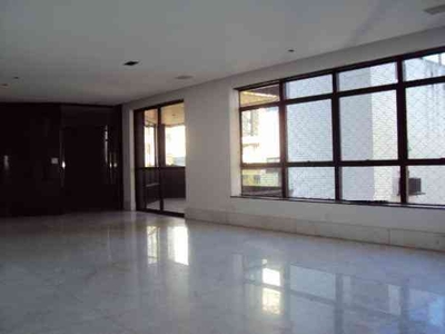 Apartamento com 4 quartos à venda no bairro Funcionários, 300m²