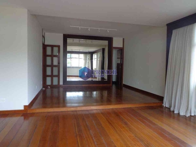 Apartamento com 4 quartos à venda no bairro Serra, 200m²