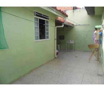 Casa com 3 quartos à venda no bairro Carajás, 75m²