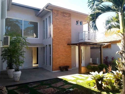 Casa com 5 quartos à venda no bairro Pampulha, 2100m²