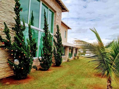 Casa em Condomínio com 5 quartos à venda no bairro Confins, 1047m²