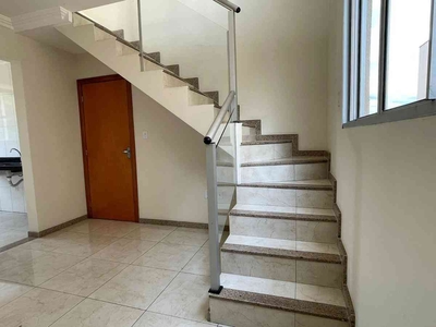 Cobertura com 4 quartos à venda no bairro Santa Mônica, 140m²