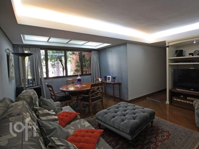 Apartamento à venda em Vila Andrade com 315 m², 4 quartos, 4 suítes, 5 vagas
