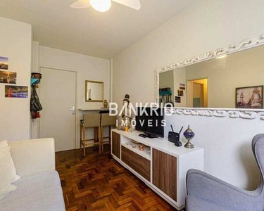 Apartamento com 2 dormitórios à venda, 51 m² por R$ 330.000,00 - Laranjeiras - Rio de Jane