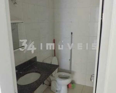 Apartamento com sala, 1 suíte, varanda