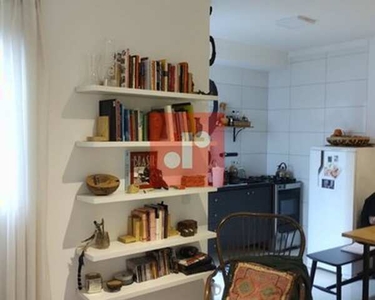 Apartamento Tipo, Sem Condomínio na Vila Alzira com 60m2, 02 dormitórios sendo 01 suíte co