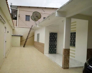 Casa com 3 dormitórios à venda, 200 m² por RS 370.000 - Colônia Terra Nova - Manaus-AM
