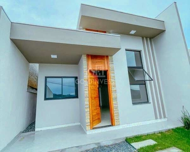 Casa com 3 quartos (1 suíte) com passagem lateral no bairro Primeiro de Maio