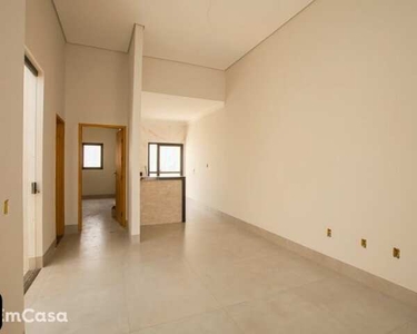 Casa com 3 quartos, Suíte, Sala ampla, Cozinha Americana, Quintal, 2 vagas no bairro Vida