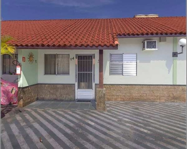 Casa em Village com 2 Quartos, 55 m² por R$ 395.000 - Maitinga - Bertioga/SP