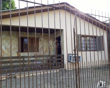 Casa para Venda - 90m², 2 dormitórios, 2 vagas - Cristal