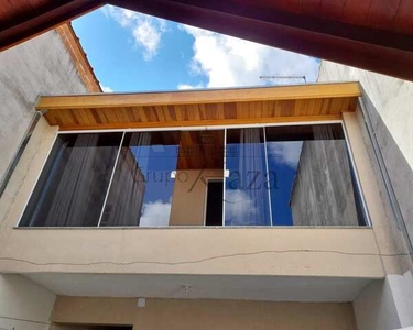 Casa Térrea - Cidade Salvador - Jacareí - 120m² - 2 Dormitórios