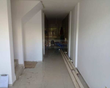 CASA TRIPLEX, 03 dormitórios, 2 suíte, 1 banheiros, 1 vaga na garagem, 85M² de Área Constr