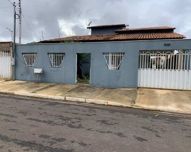 Excelente Casa próximo a avenida Alzira Santana com 3 quartos