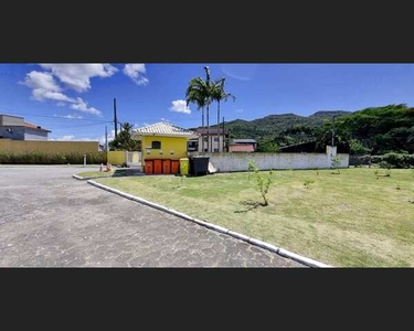 OFERTA Terreno com 360 m2 em condomínio fechado no norte da ilha de Florianópolis