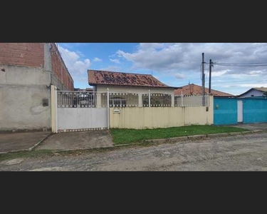 Ótima casa linear em terreno de 12x30 em Campo Grande - Salim