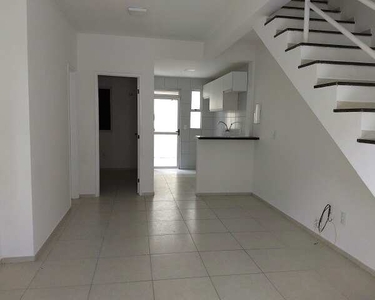 VENDE Casa Duplex, 86 m², 2 suítes, 1 suíte reversível, condomínio na Lagoa Redonda