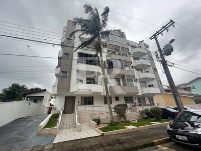 Apartamento em Cachoeira do Bom Jesus, Florianópolis/SC de 60m² 1 quartos para locação R$ 1.800,00/mes