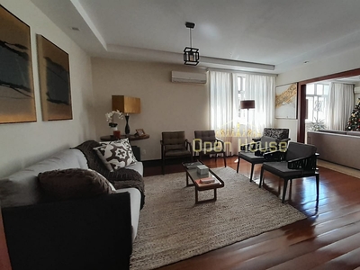 Apartamento em Centro, Barra Mansa/RJ de 141m² 3 quartos à venda por R$ 744.000,00