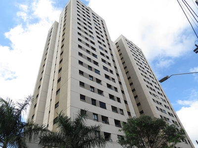 Apartamento em Centro, Londrina/PR de 10m² 3 quartos à venda por R$ 424.000,00