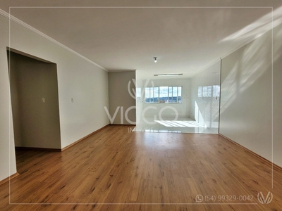 Apartamento em Cinqüentenário, Caxias do Sul/RS de 92m² 3 quartos à venda por R$ 367.000,00