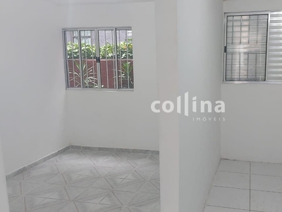 Apartamento em Conjunto Habitacional Presidente Castelo Branco, Carapicuíba/SP de 49m² 2 quartos à venda por R$ 169.000,00