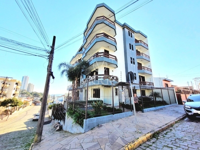 Apartamento em Madureira, Caxias do Sul/RS de 86m² 3 quartos à venda por R$ 434.000,00