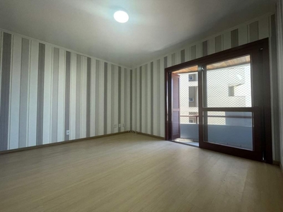 Apartamento em Panazzolo, Caxias do Sul/RS de 67m² 2 quartos à venda por R$ 249.000,00