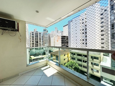 Apartamento em Praia da Costa, Vila Velha/ES de 104m² 3 quartos à venda por R$ 779.000,00